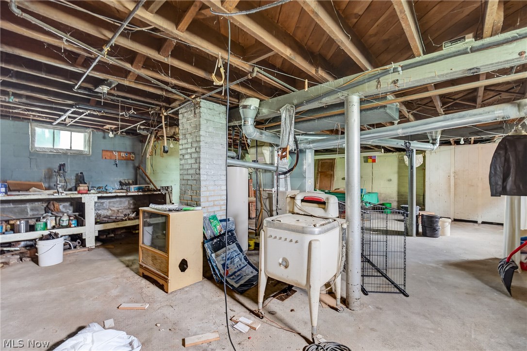 2161 E Aurora Road Twinsburg OH 44087