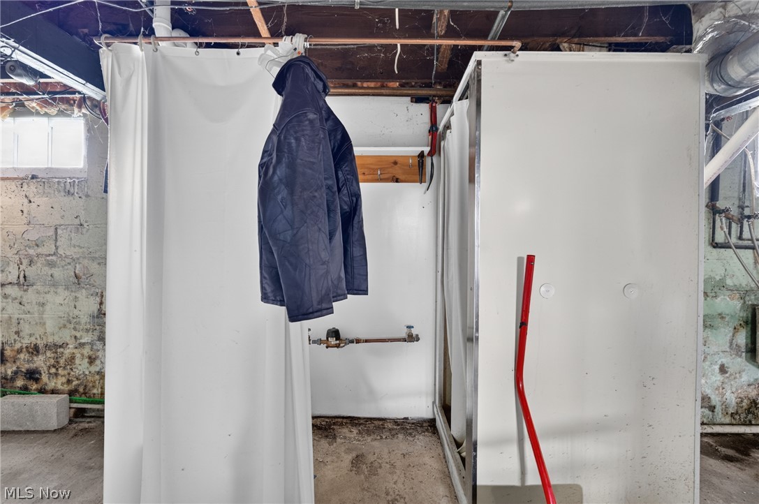 2161 E Aurora Road Twinsburg OH 44087