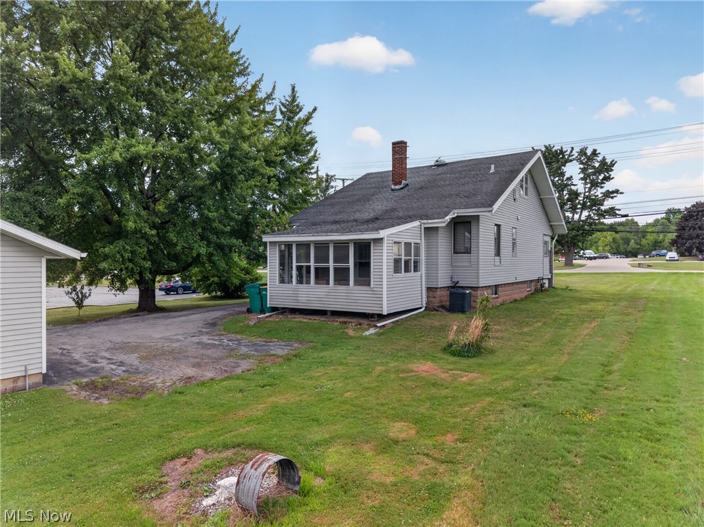 2161 E Aurora Road Twinsburg OH 44087