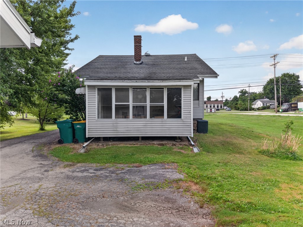 2161 E Aurora Road Twinsburg OH 44087