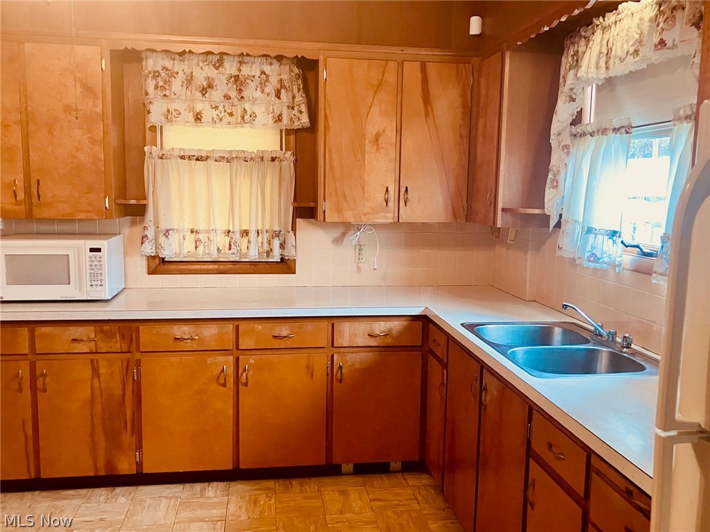 2008 W Prospect Road Ashtabula OH 44004