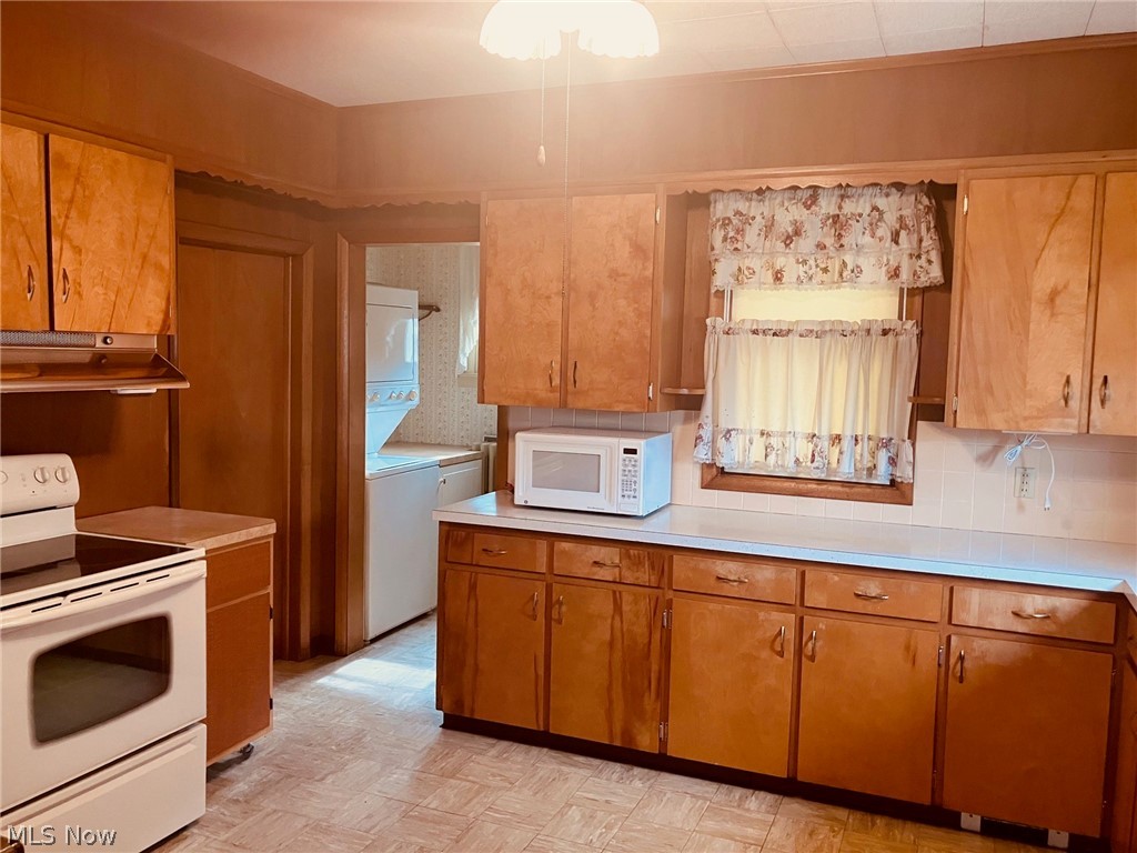 2008 W Prospect Road Ashtabula OH 44004
