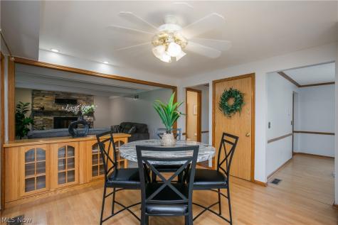 9786 Hocking Street NW Massillon OH 44646