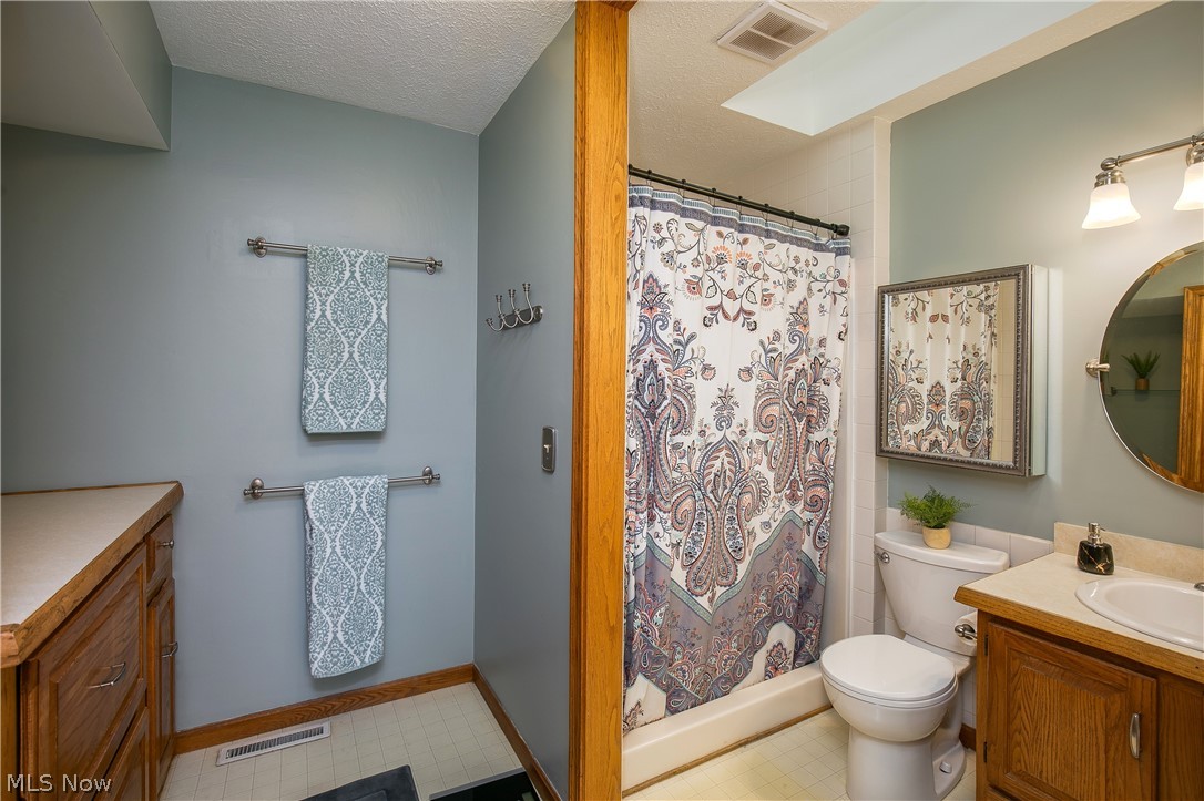 9786 Hocking Street NW Massillon OH 44646