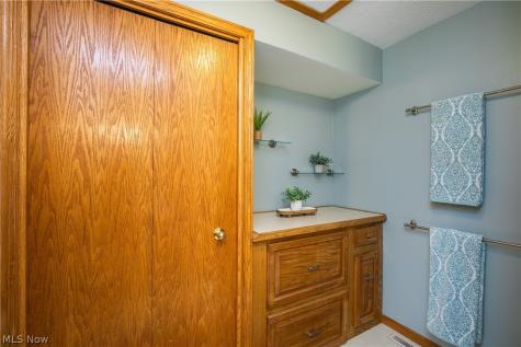 9786 Hocking Street NW Massillon OH 44646