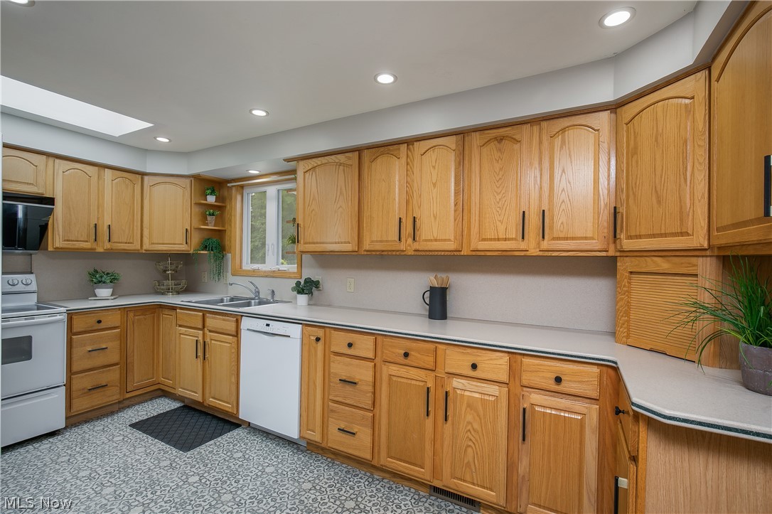 9786 Hocking Street NW Massillon OH 44646