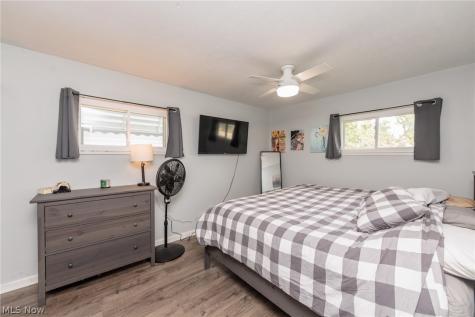 11901 Appleton Drive Parma Heights OH 44130