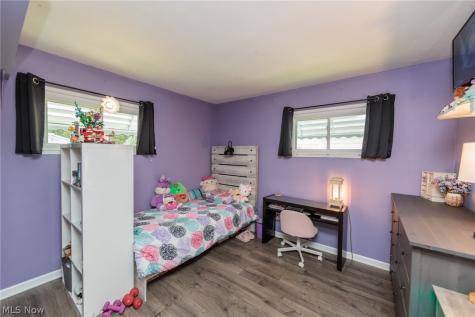 11901 Appleton Drive Parma Heights OH 44130