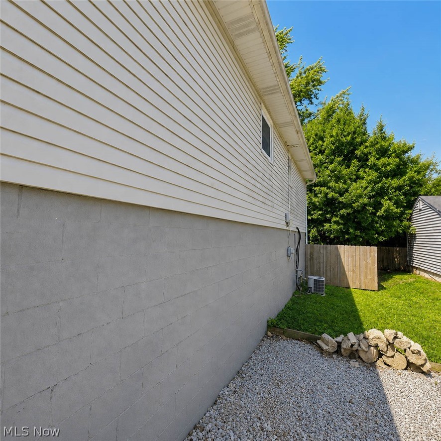 448 Boyd Avenue Akron OH 44305