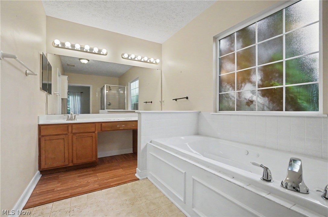 1257 Muchney Circle Akron OH 44312