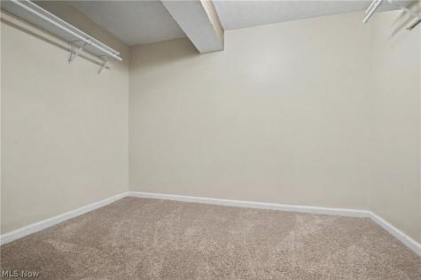 1257 Muchney Circle Akron OH 44312