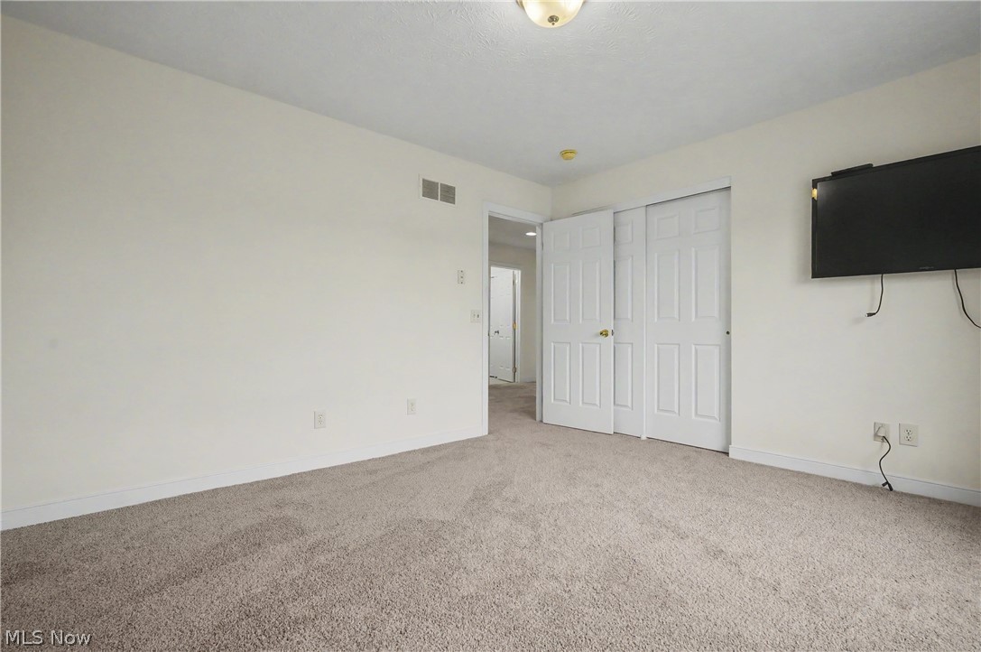 1257 Muchney Circle Akron OH 44312
