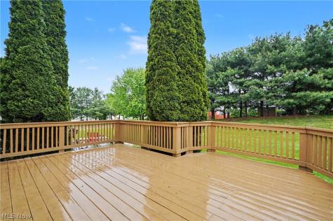 1257 Muchney Circle Akron OH 44312