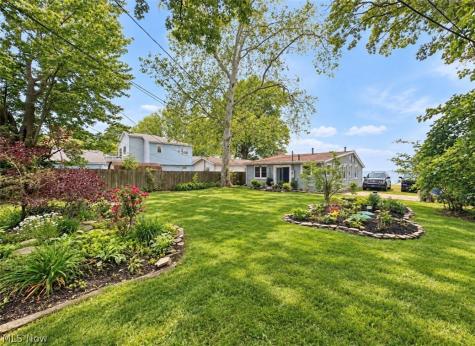 4532 Edgewater Drive Sheffield Lake OH 44054