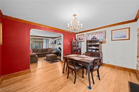 2067 Lark Street Lakewood OH 44107
