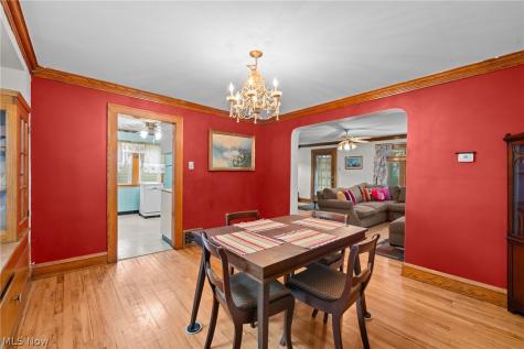 2067 Lark Street Lakewood OH 44107
