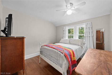 2067 Lark Street Lakewood OH 44107