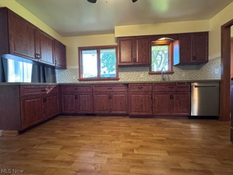 9621 Melody Lane Brooklyn OH 44144