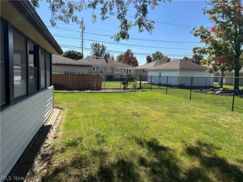 9621 Melody Lane Brooklyn OH 44144