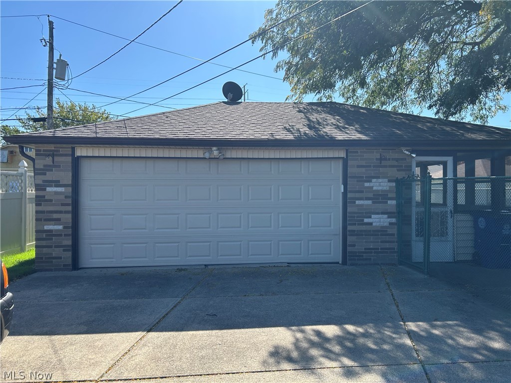 9621 Melody Lane Brooklyn OH 44144