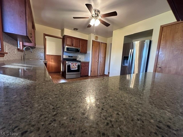9621 Melody Lane Brooklyn OH 44144