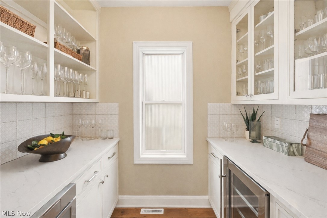 81 Hall Street Chagrin Falls OH 44022