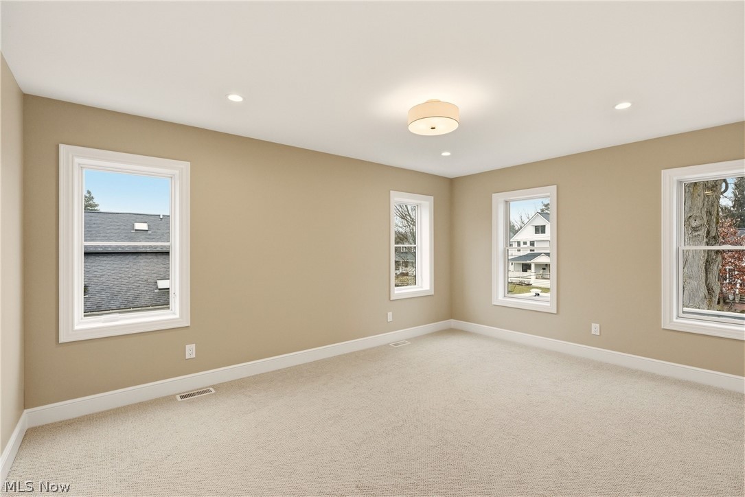 81 Hall Street Chagrin Falls OH 44022