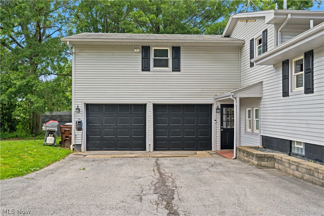 273 Blueberry Drive Columbiana OH 44408