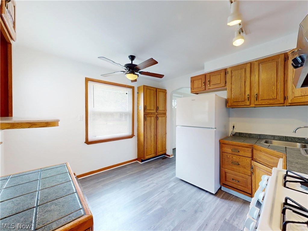 5353 Thomas Street Maple Heights OH 44137