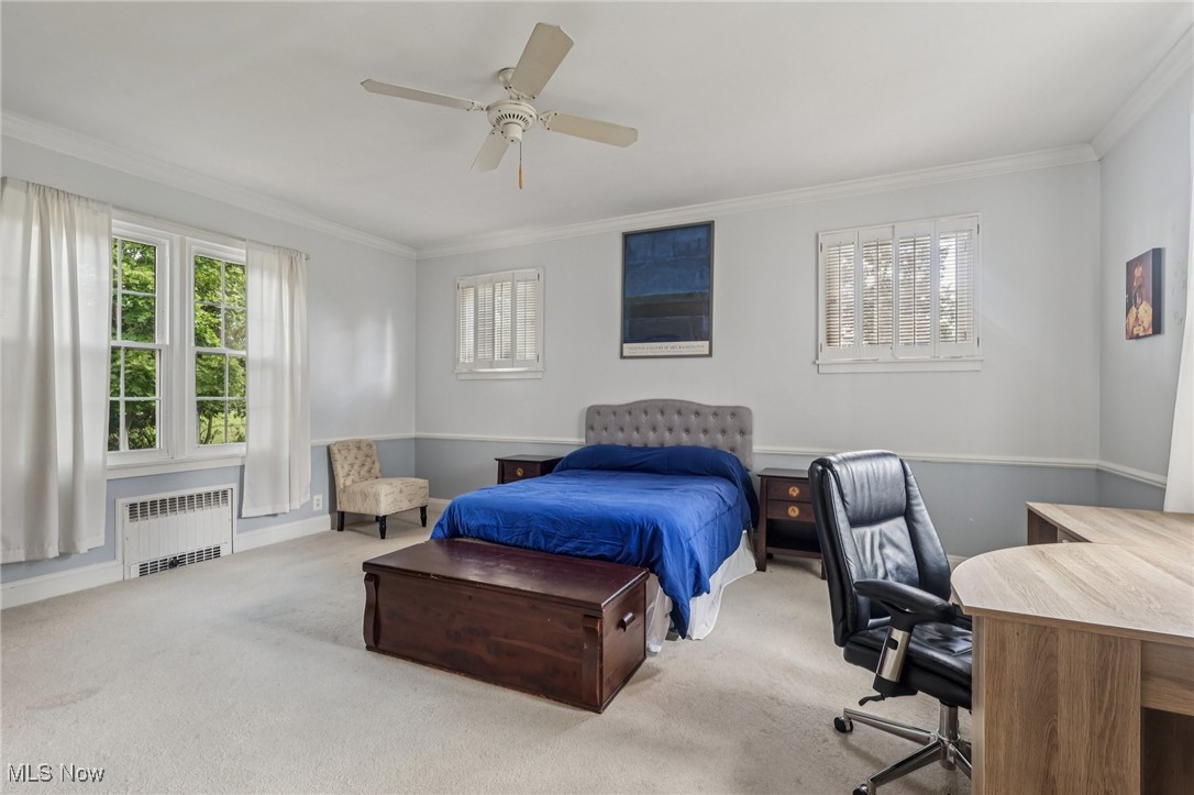 1640 Oakwood Cleveland Heights OH 44121