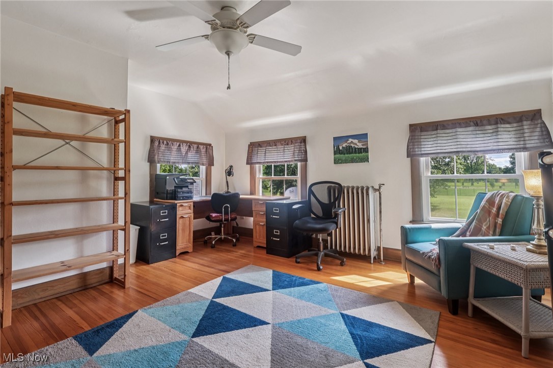 1640 Oakwood Cleveland Heights OH 44121