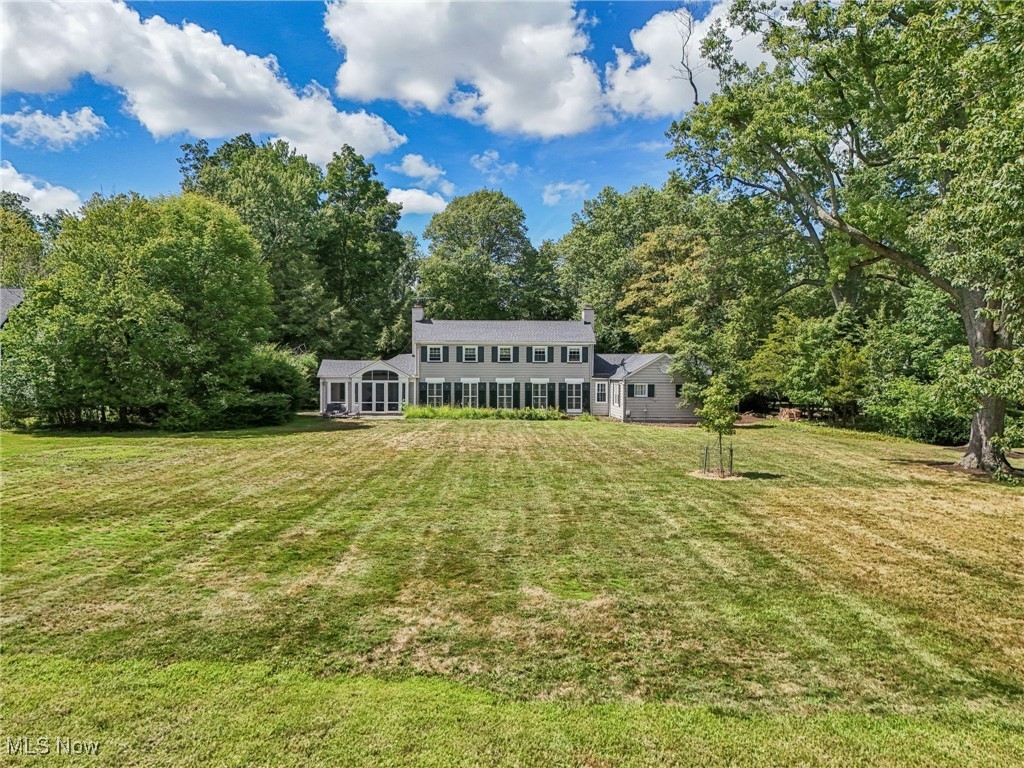 1640 Oakwood Cleveland Heights OH 44121