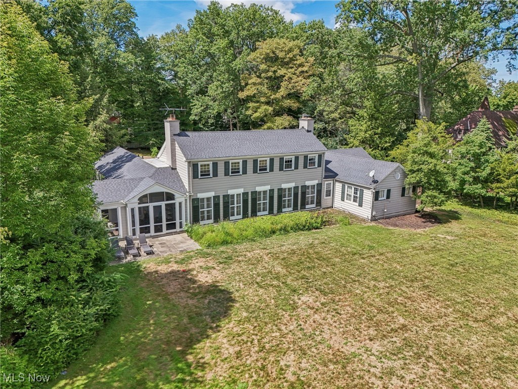 1640 Oakwood Cleveland Heights OH 44121