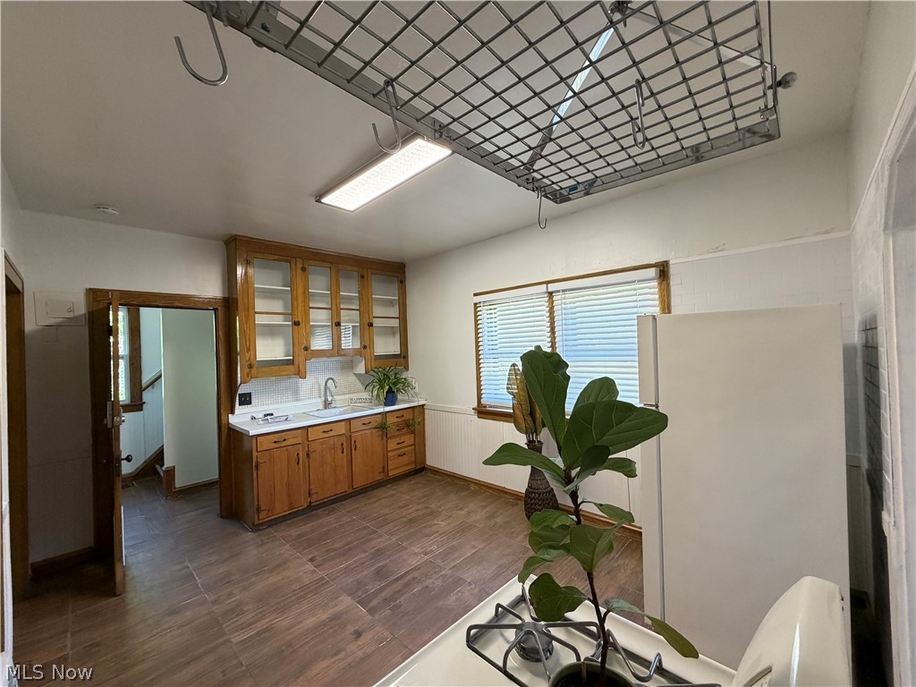 895 Rondel Road Cleveland OH 44110