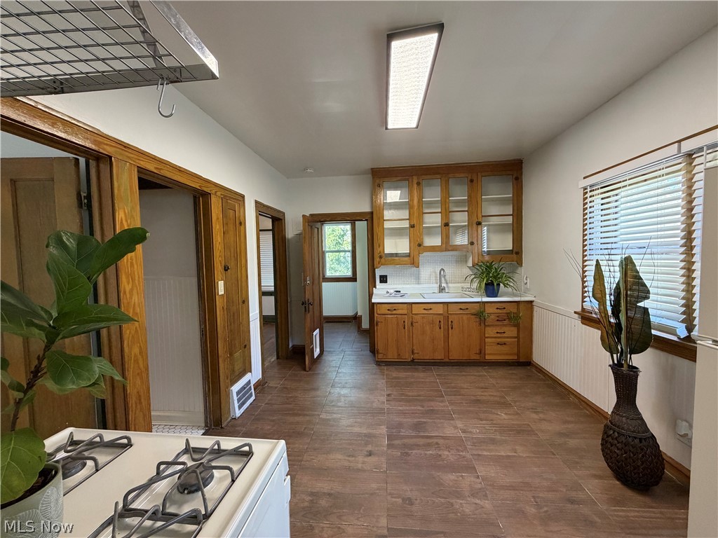 895 Rondel Road Cleveland OH 44110