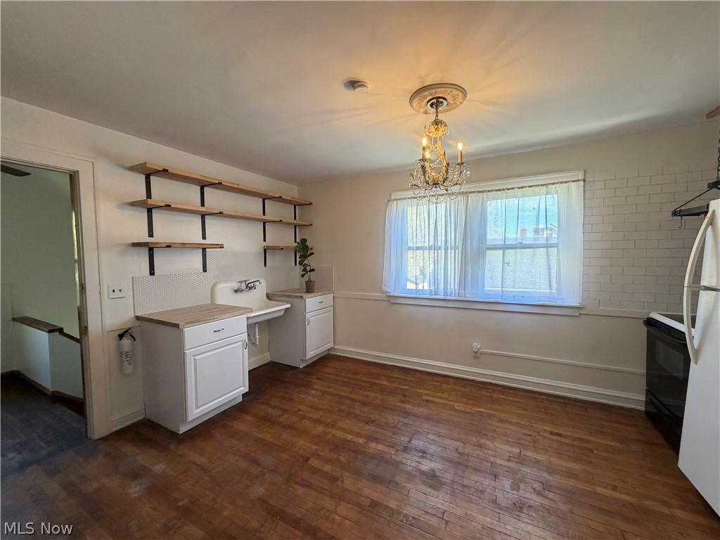 895 Rondel Road Cleveland OH 44110