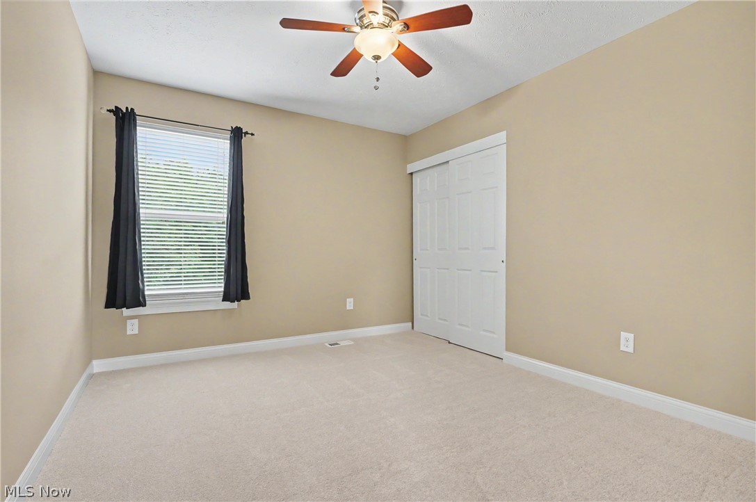 5037 Lake Breeze Landing Stow OH 44224