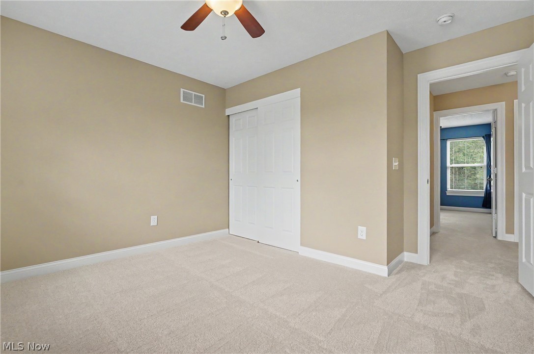 5037 Lake Breeze Landing Stow OH 44224