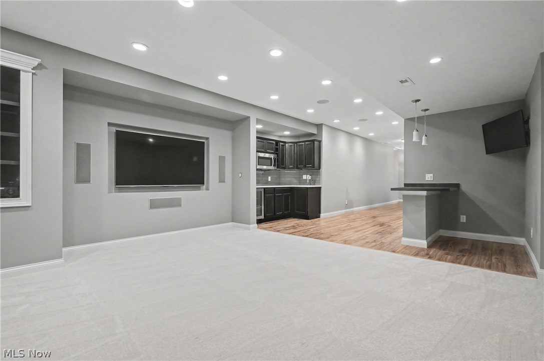 5037 Lake Breeze Landing Stow OH 44224