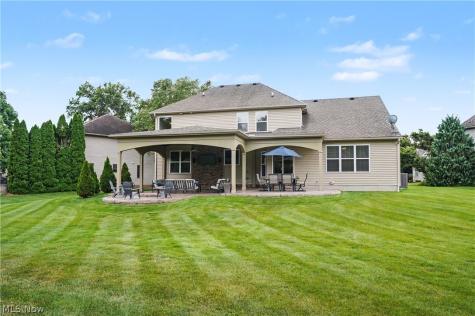 5037 Lake Breeze Landing Stow OH 44224
