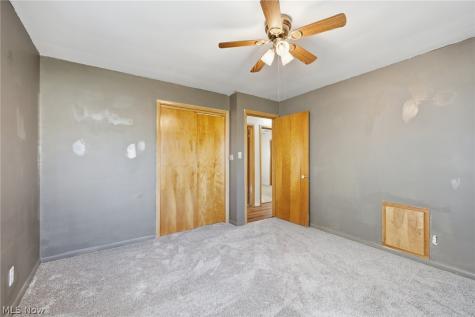 1023 Mount Auburn Drive Ashland OH 44805