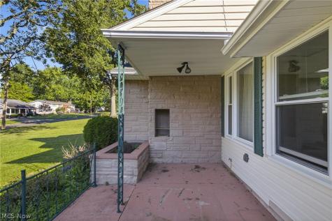 1023 Mount Auburn Drive Ashland OH 44805