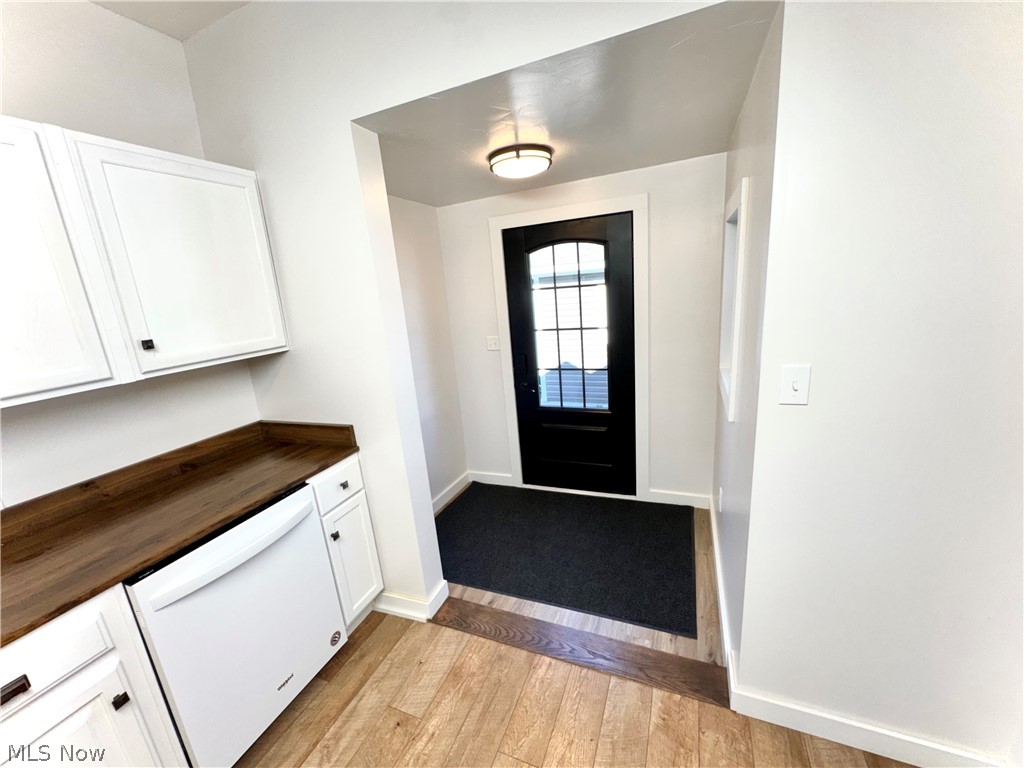 124 2nd Avenue NW Beach City OH 44608