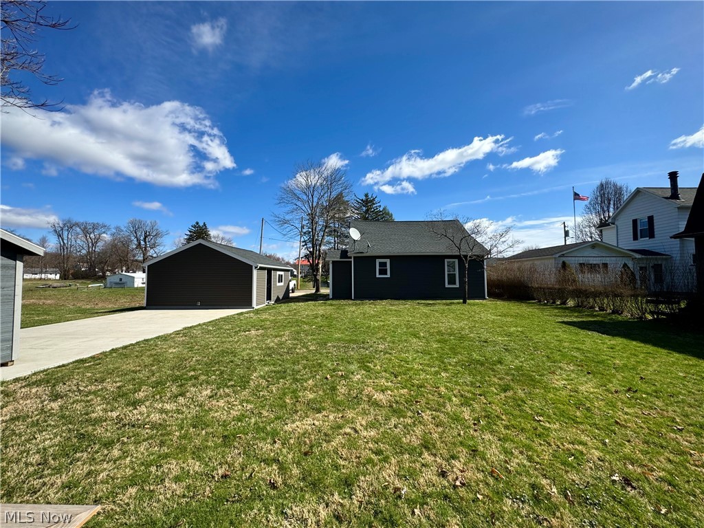 124 2nd Avenue NW Beach City OH 44608