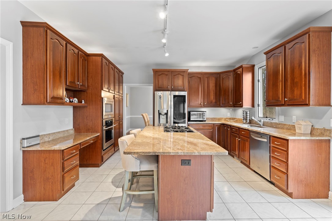 39700 Alsace Court Solon OH 44139