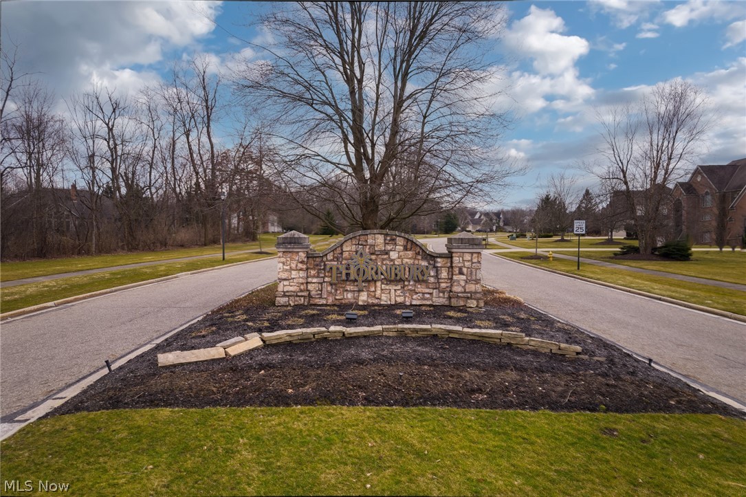 39700 Alsace Court Solon OH 44139