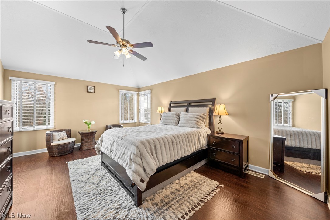 39700 Alsace Court Solon OH 44139