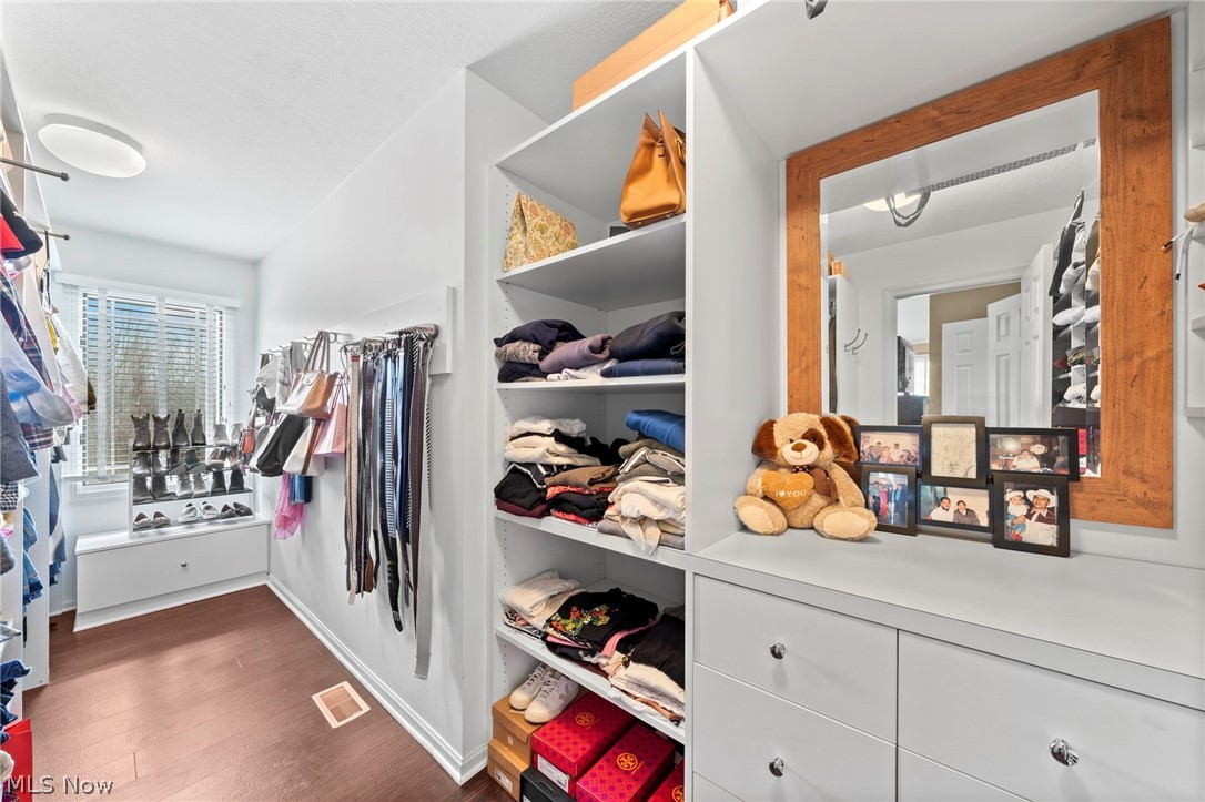 39700 Alsace Court Solon OH 44139