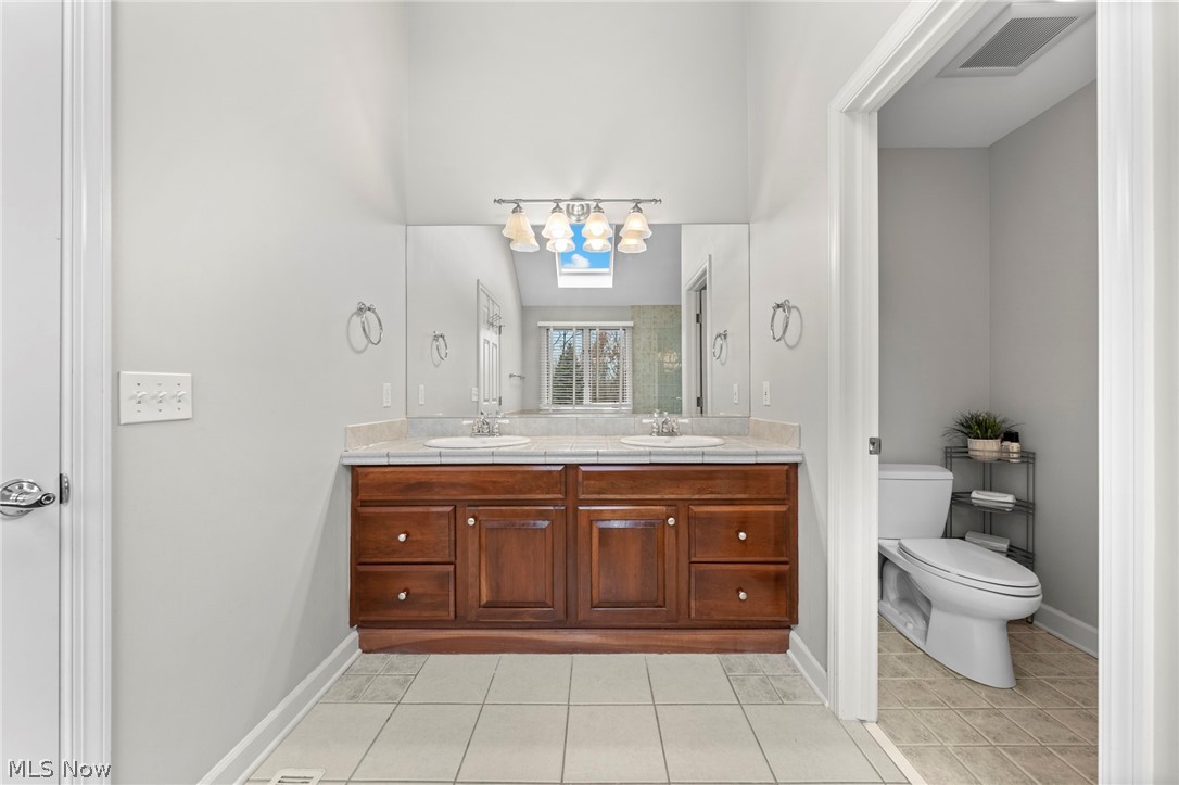 39700 Alsace Court Solon OH 44139