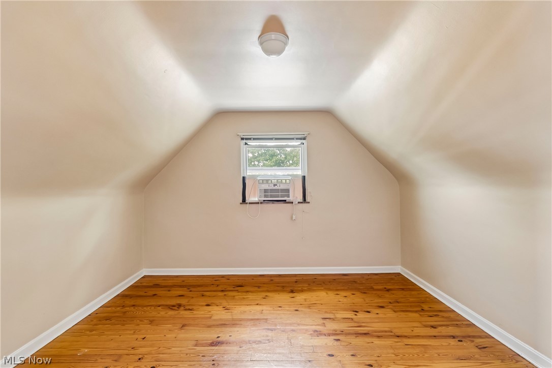 8223 Manorford Drive Cleveland OH 44129